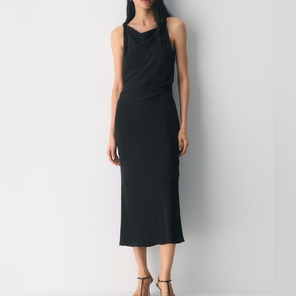 Aritzia Babaton Account Dress in Black
